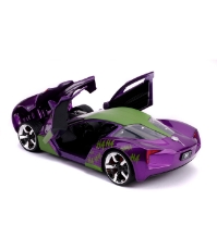 Imagine Masinute metalica Chevy Corvette Stingray 2009 si figurina Joker scara 1:24