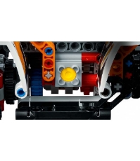 Imagine Lego Technic vehicul de teren 42139