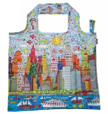 Imagine Sacosa din material reciclat, design James Rizzi